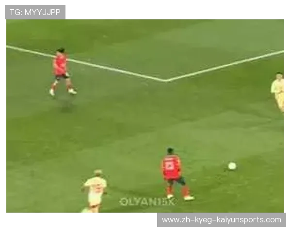 足球比赛中的后卫防守技术与拦截技巧